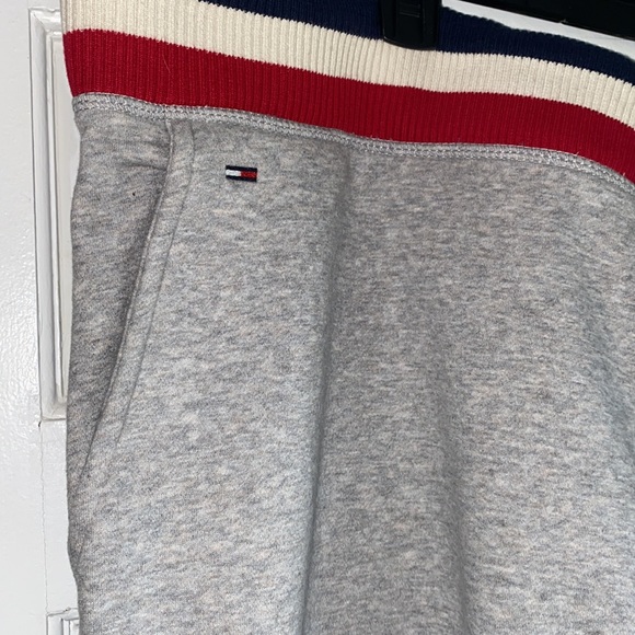 Tommy Hilfiger Mens Joggers (2) - Picture 3 of 14